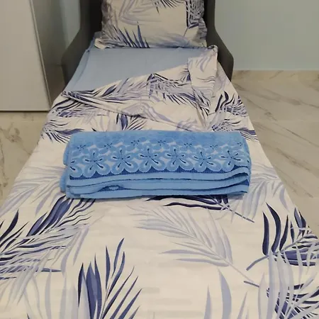 Blue Apartment, гр. דירה