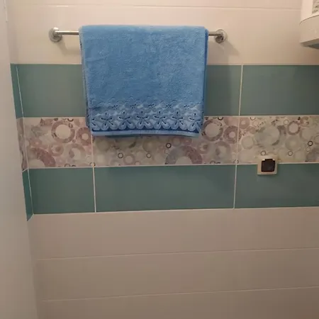 アパート Blue Apartment, гр. *